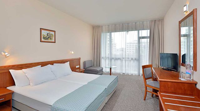 Sol Nessebar Mare - double/twin room